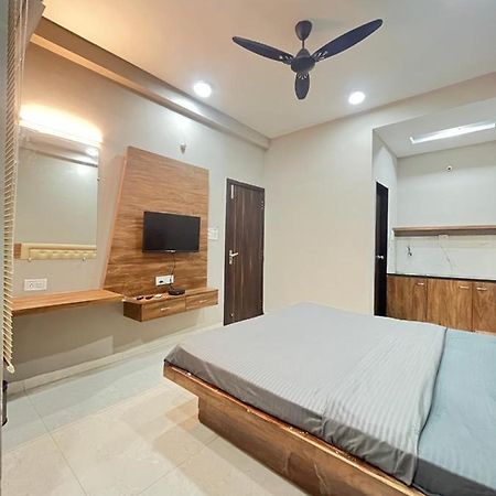 Stayzy Evanka Indore Exterior foto